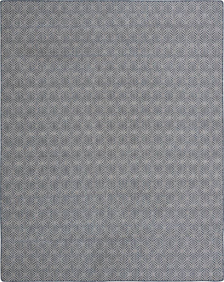 Detail image of 9' 5 x 12' Easy-Clean Trellis Indoor / Outdoor Rug