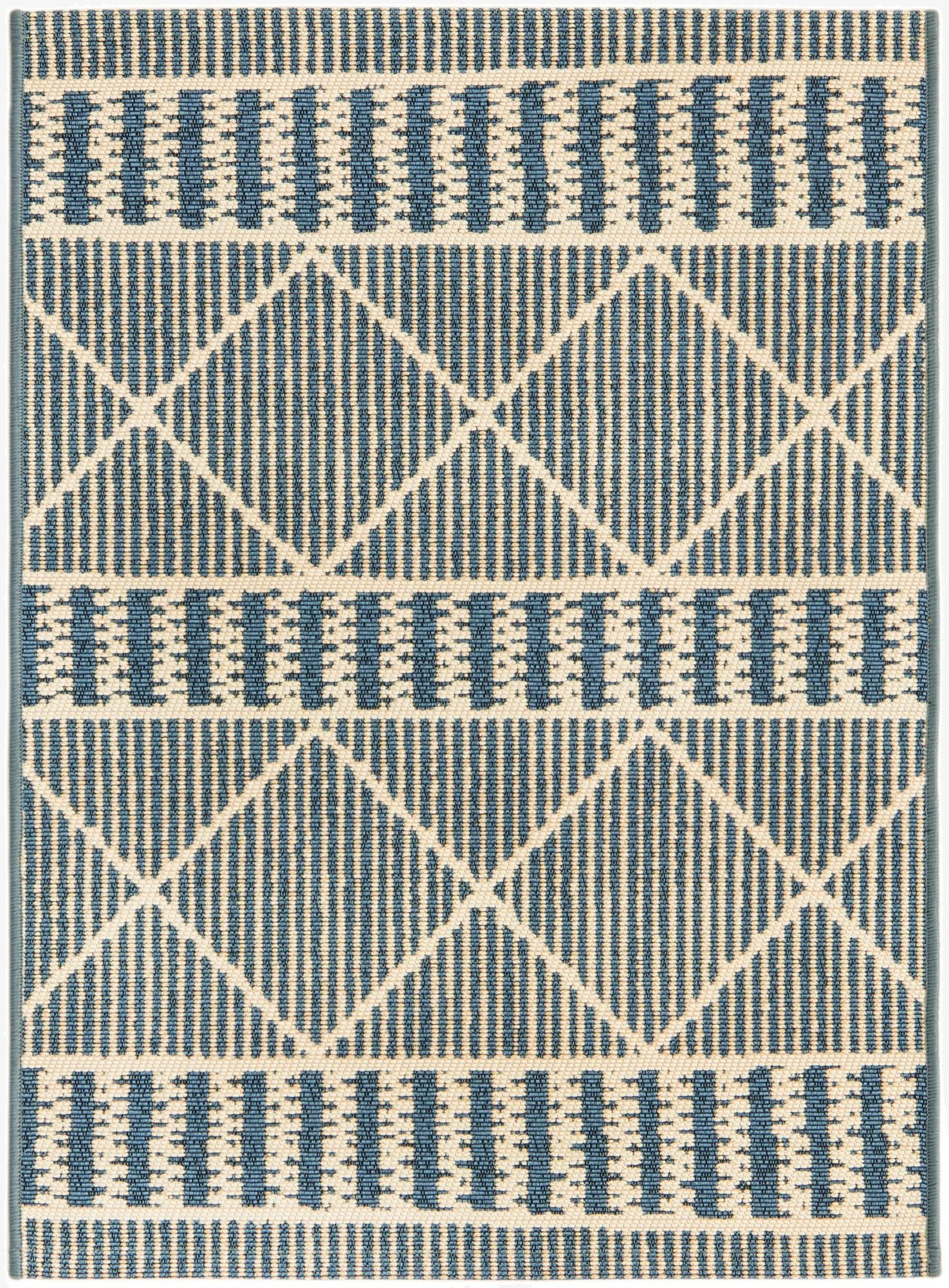2' x 3'  Washable Trellis Indoor / Outdoor Rug