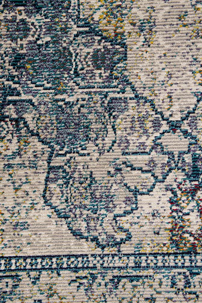 5' 3 x 7' 3 Palazzo Rug