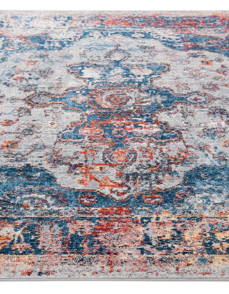 Detail image of 5' 2 x 7' 8 Palazzo Rug