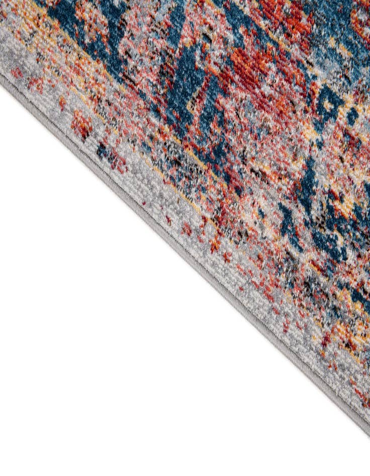 Detail image of 5' 2 x 7' 8 Palazzo Rug