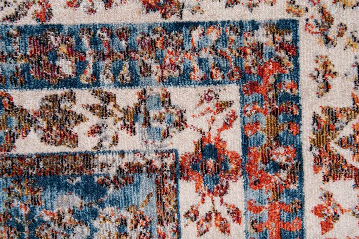 Detail image of 5' 2 x 7' 8 Palazzo Rug