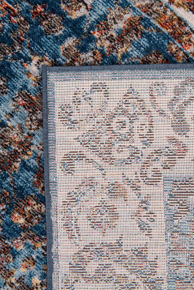 Detail image of 5' 2 x 7' 8 Palazzo Rug