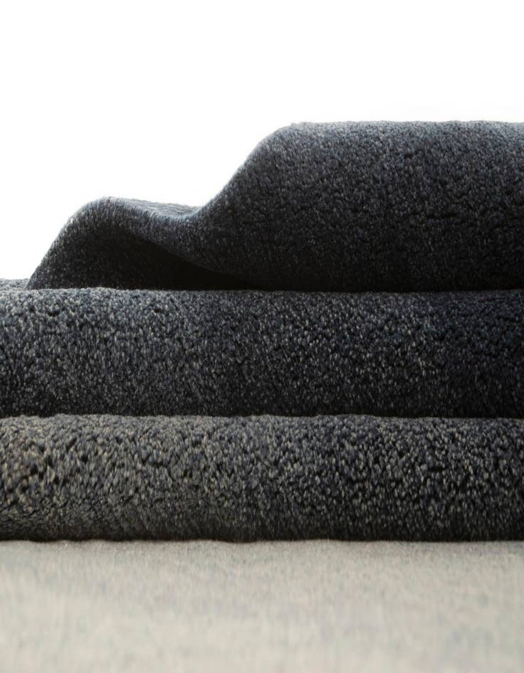 Detail image of 7' 4 x 9' 10 Pantala Rug