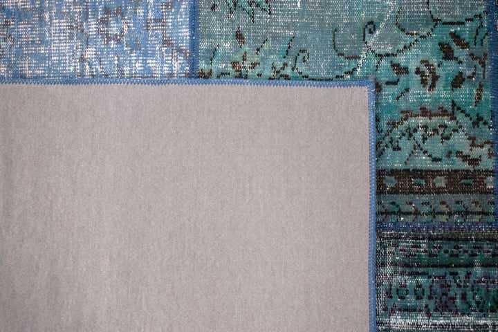 6' 10 x 9' 7 Patchwork Rug