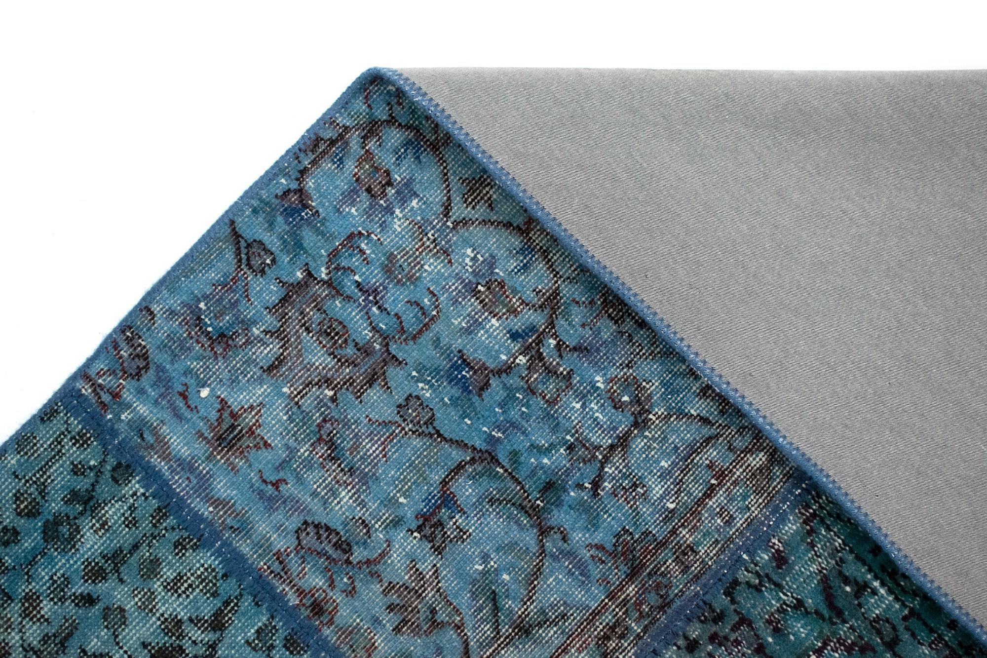 6' 10 x 9' 7 Patchwork Rug