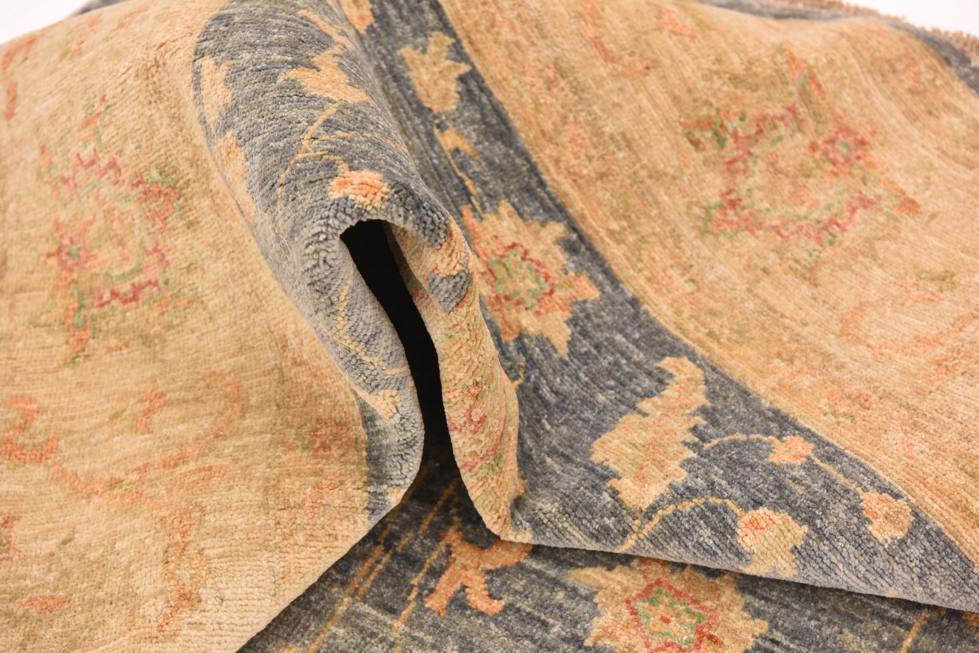 6' 9 x 9' 11 Hand Knotted Peshawar Ziegler Rug