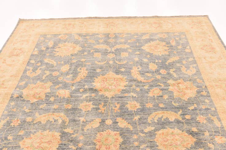 Detail image of 6' 9 x 9' 11 Hand Knotted Peshawar Ziegler Rug