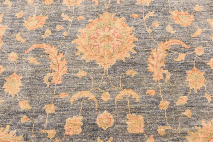 Detail image of 6' 9 x 9' 11 Hand Knotted Peshawar Ziegler Rug