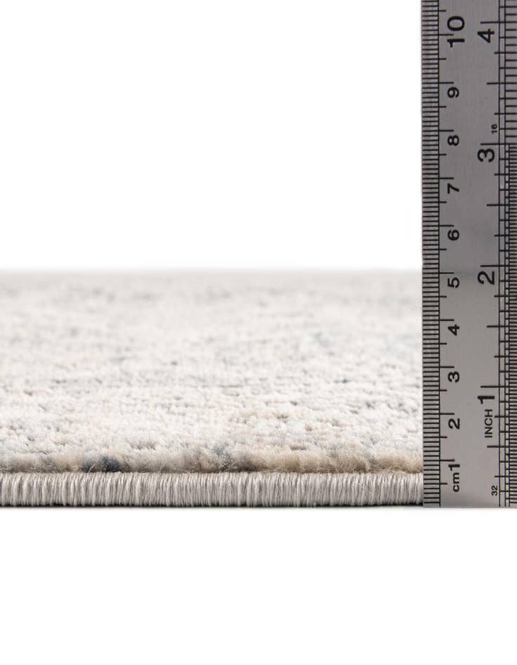 Detail image of 6' x 9' Prism Rug