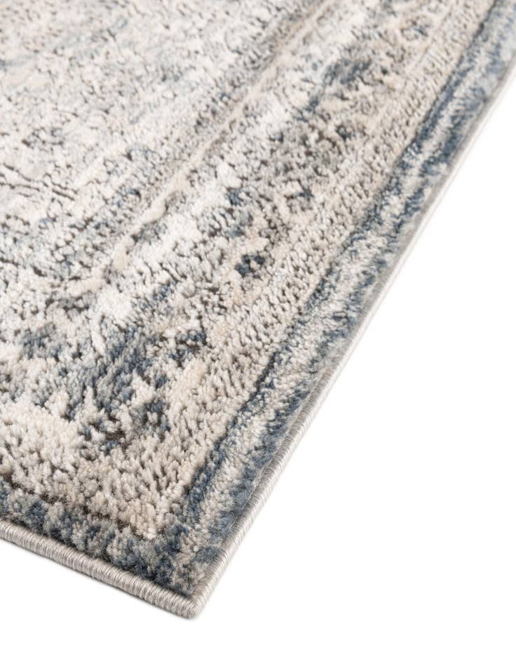 Detail image of 6' x 9' Prism Rug