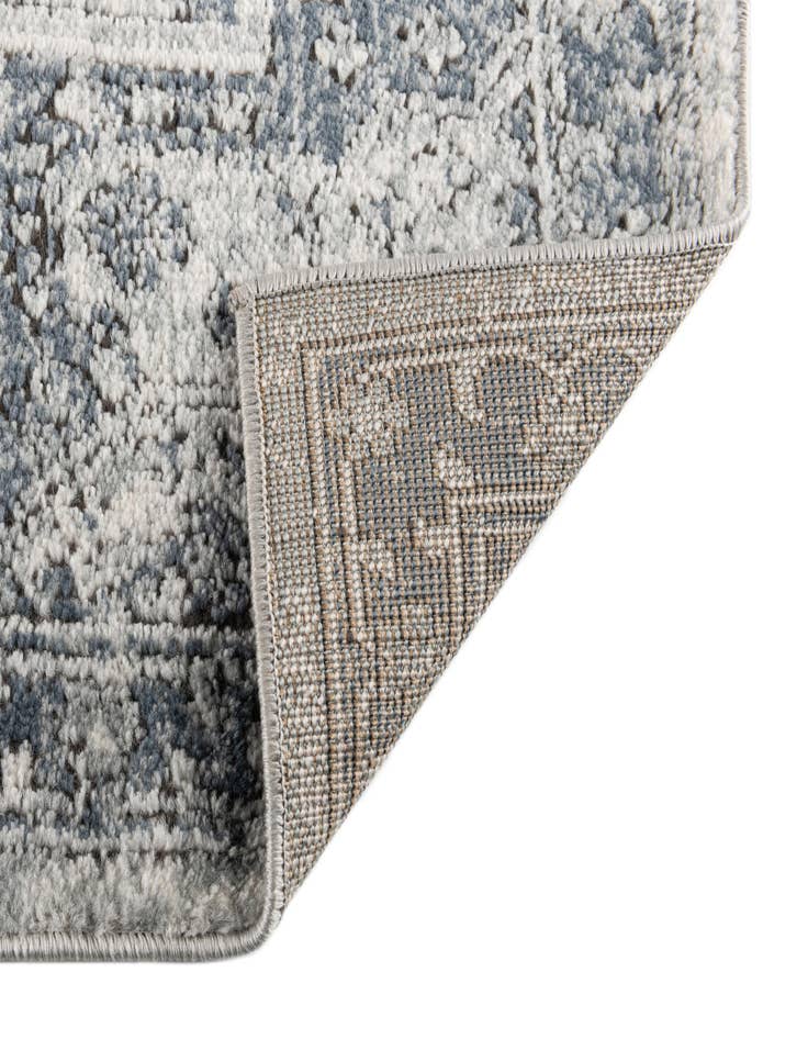 Detail image of 6' x 9' Prism Rug