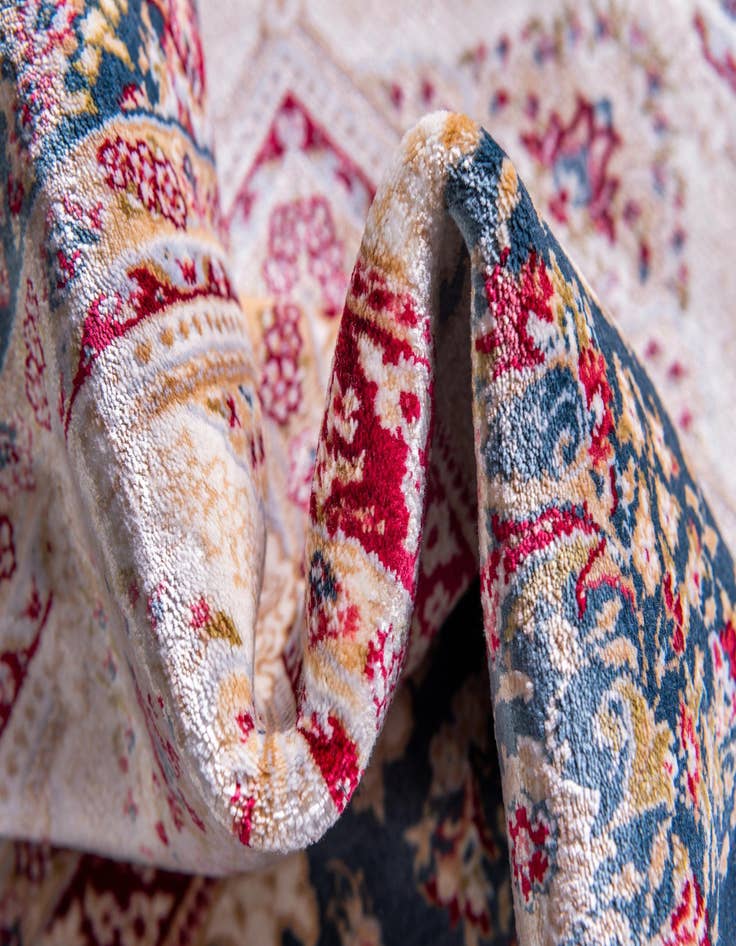 Detail image of 9' 2 x 12' 6 Qom Bamboo Silk Rug