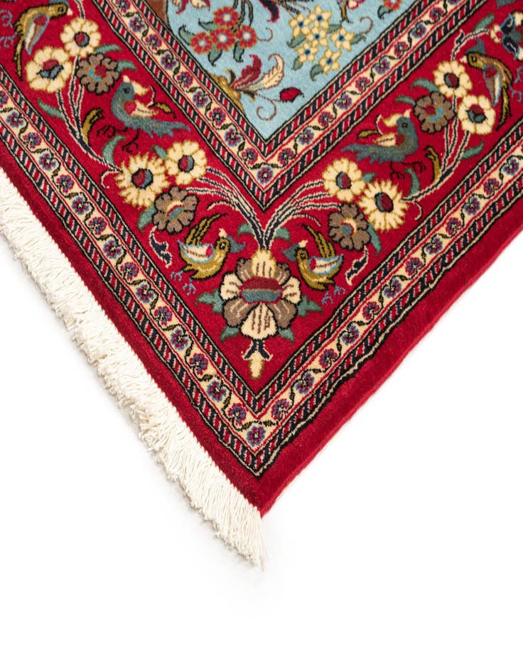 Detail image of 4' 8 x 6' 11 Qom Rug