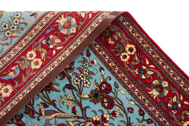 Detail image of 4' 8 x 6' 11 Qom Rug
