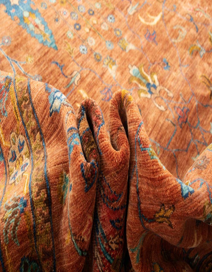 Detail image of 8' 1 x 11' 5 Samarkand Wool Rug
