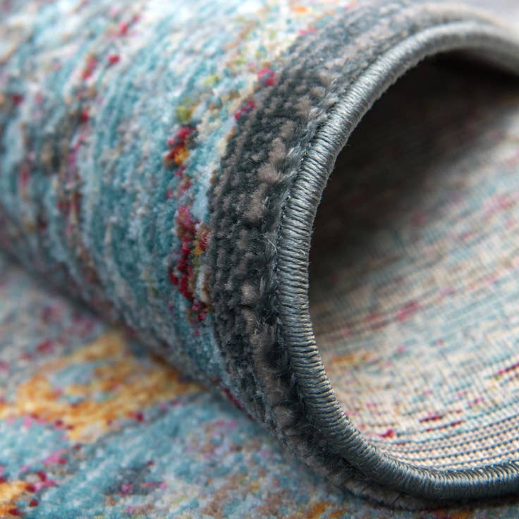 Detail image of 4' 3 x 6' Santiago Rug