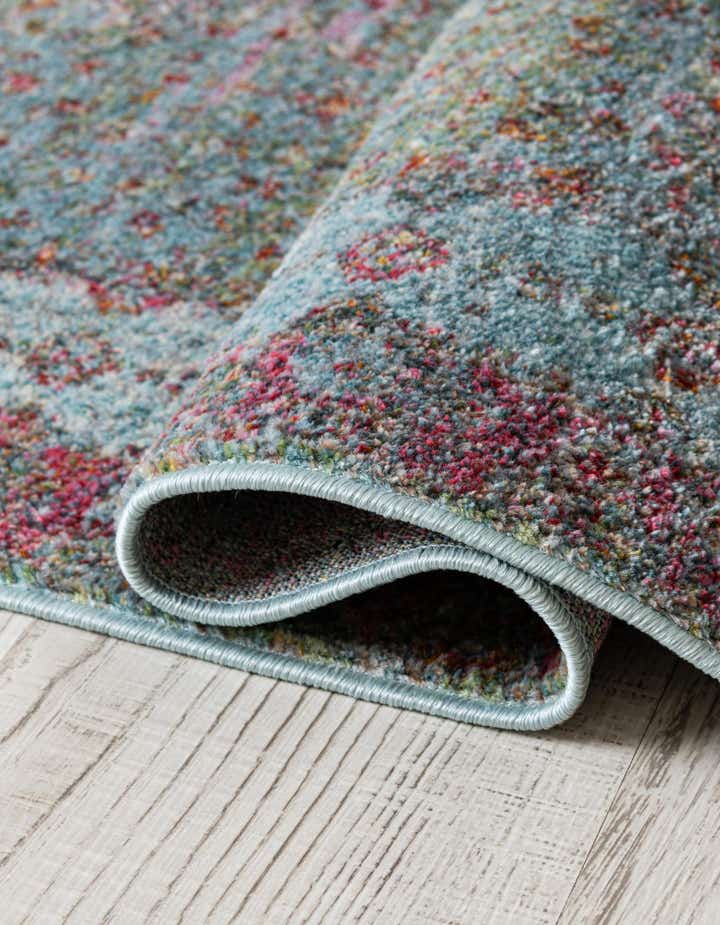 5' 5 x 8' Santiago Rug