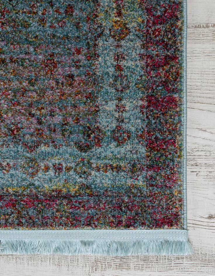 Detail image of 5' 5 x 8' Santiago Rug