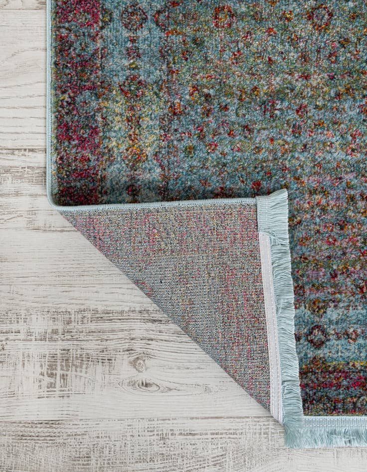 Detail image of 5' 5 x 8' Santiago Rug