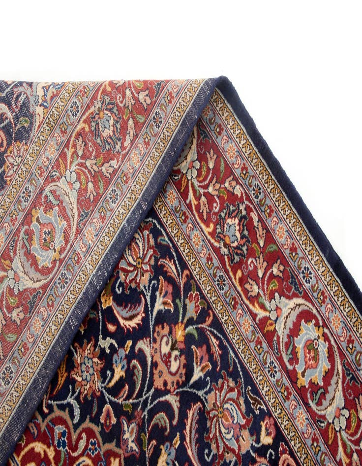 Detail image of 6' 10 x 10' 10 Hand Knotted Sarough Persian Wool Rug