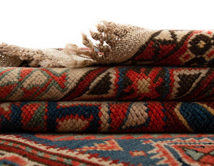Detail image of 4' 1 x 5' 8 Schirwan Wool Rug