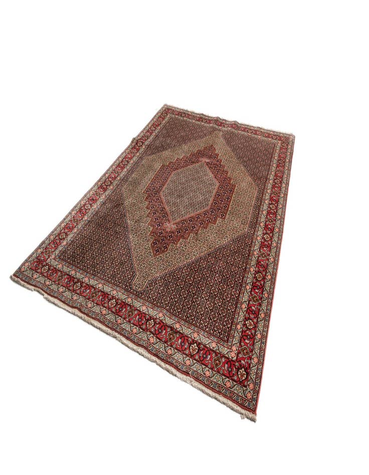 Detail image of 8' 2 x 11' 8 Senneh Wool Rug