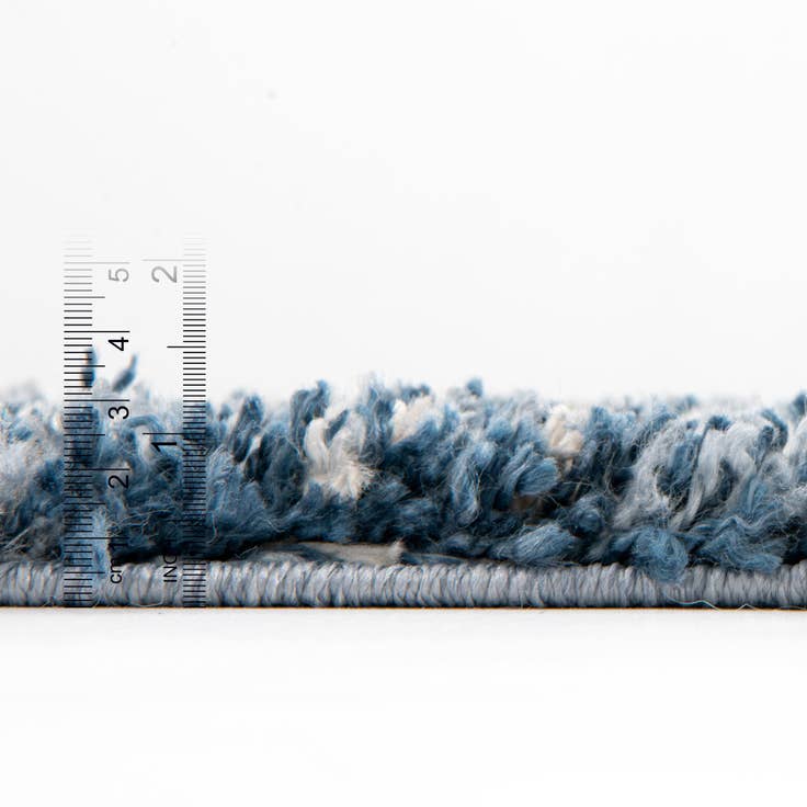 Detail image of 9' x 12' Serenity Shag Rug