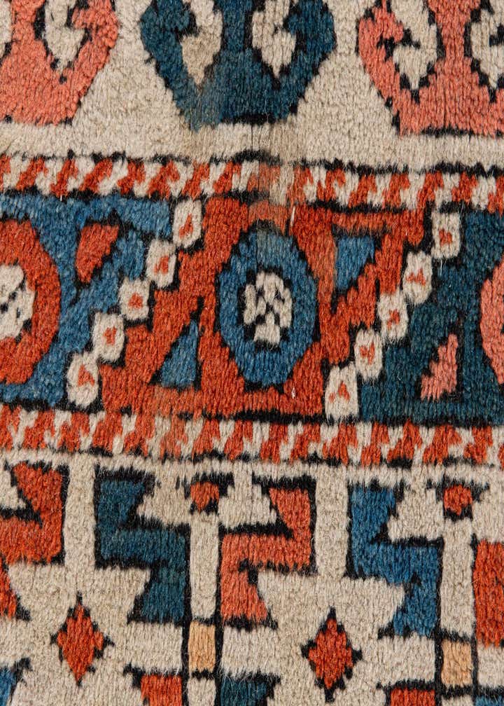 4' 6 x 5' 11 Hand Knotted Shiraz Oriental Wool Rug
