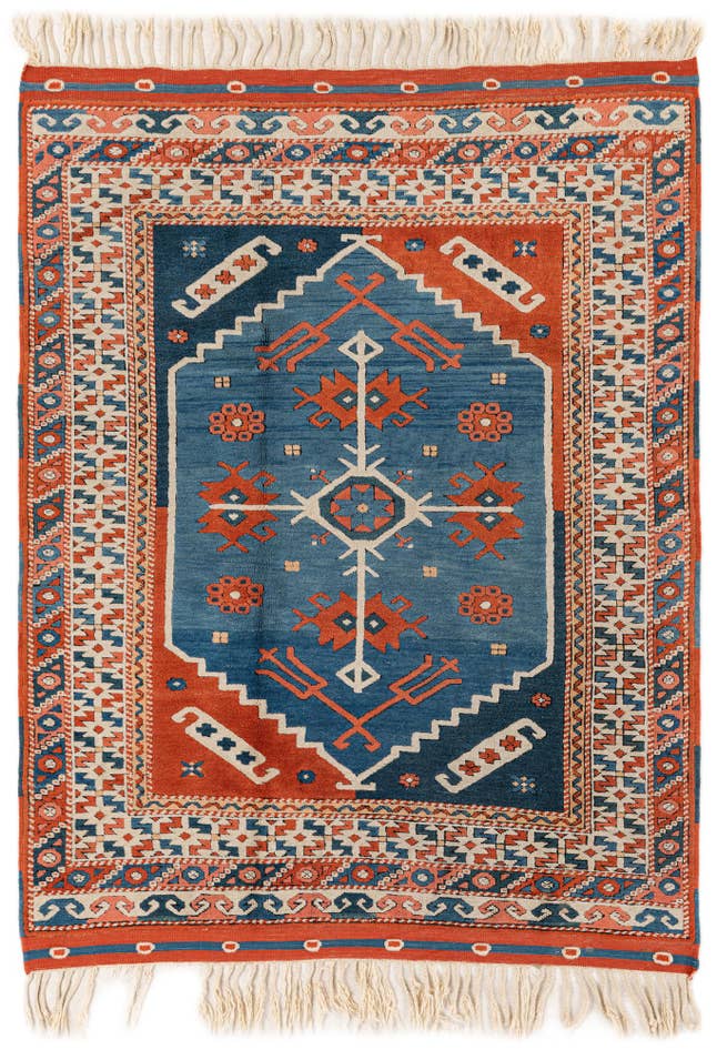 Detail image of 4' 6 x 5' 11 Hand Knotted Shiraz Oriental Wool Rug
