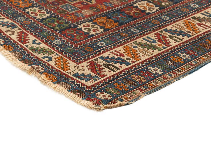 Detail image of 3' 9 x 6' 8 Shirvan Rug