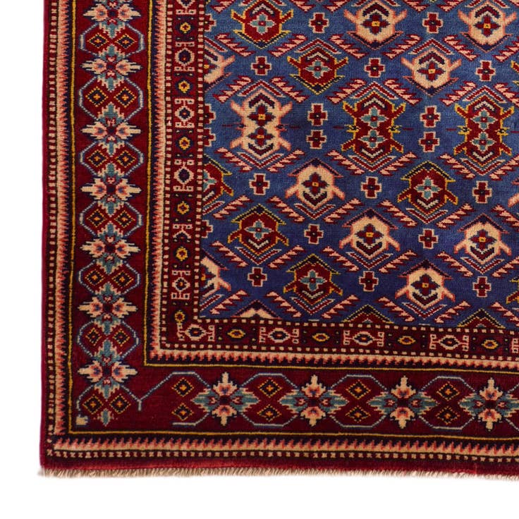 Detail image of 3' 7 x 5' 5 Hand Knotted Shirvan Rug