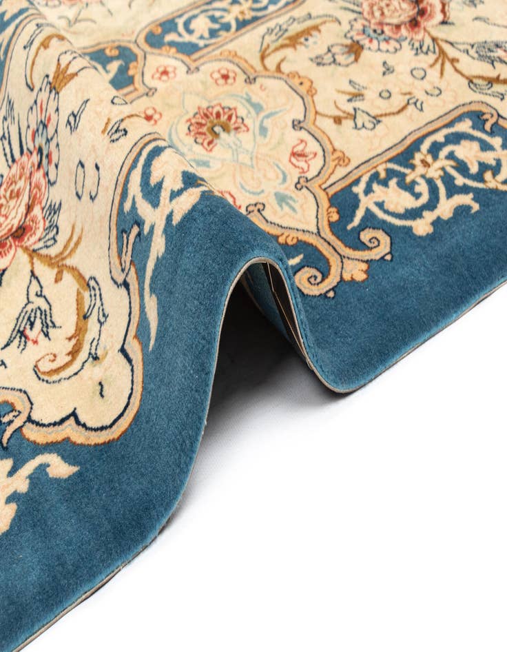 Detail image of 7' 11 x 10' 11 Tabriz Wool Rug