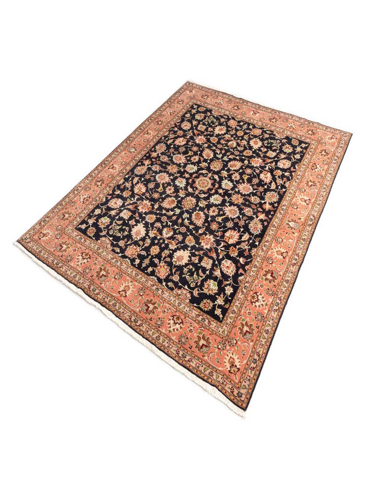 Detail image of 6' 9 x 8' 6 Tabriz Rug