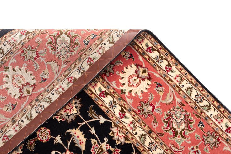 Detail image of 6' 8 x 8' 9 Tabriz Rug
