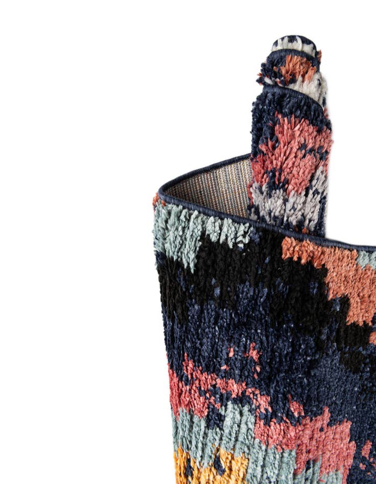 Detail image of 2' x 3' Tagine Rug