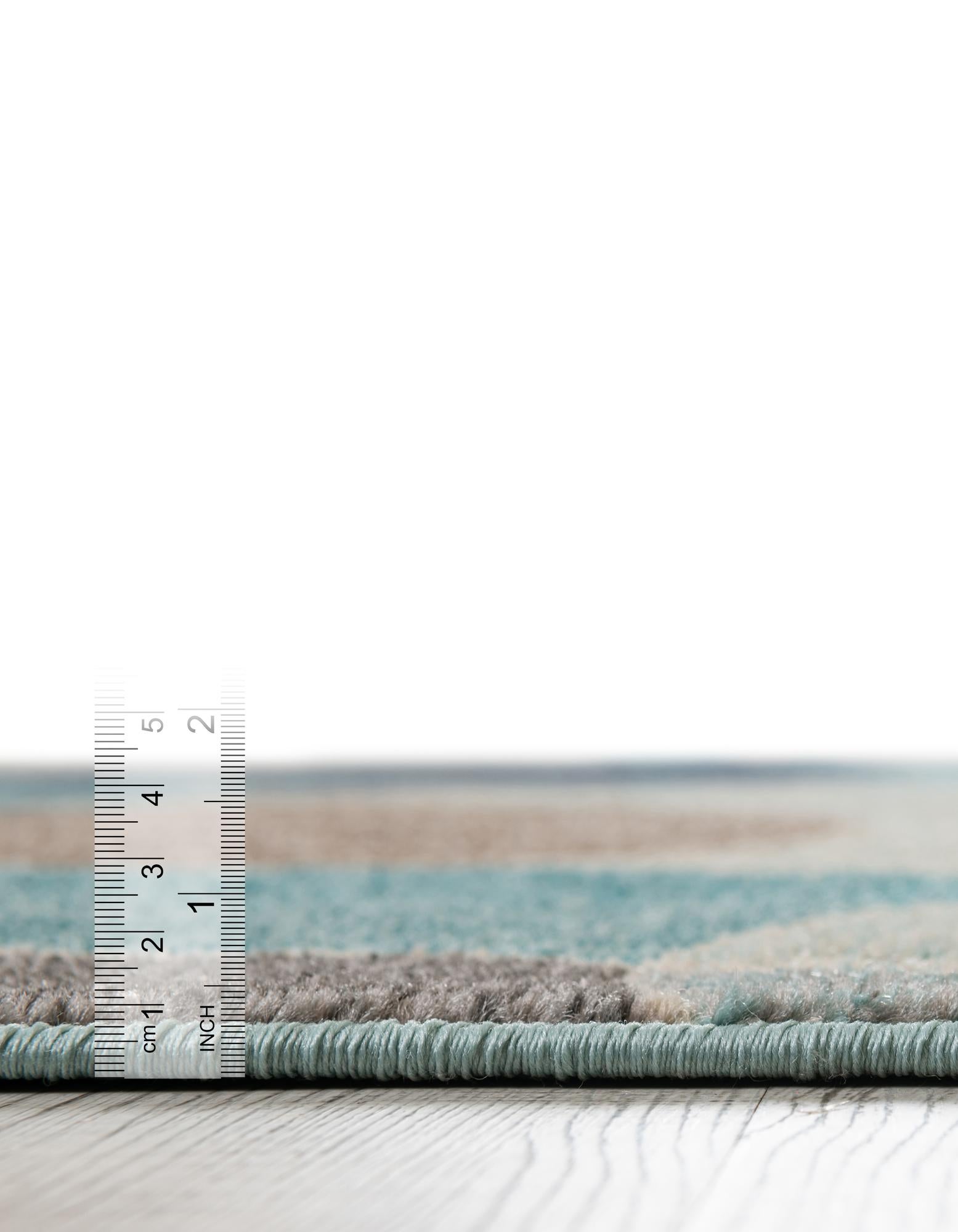 4' x 6' Washable Theia Rug