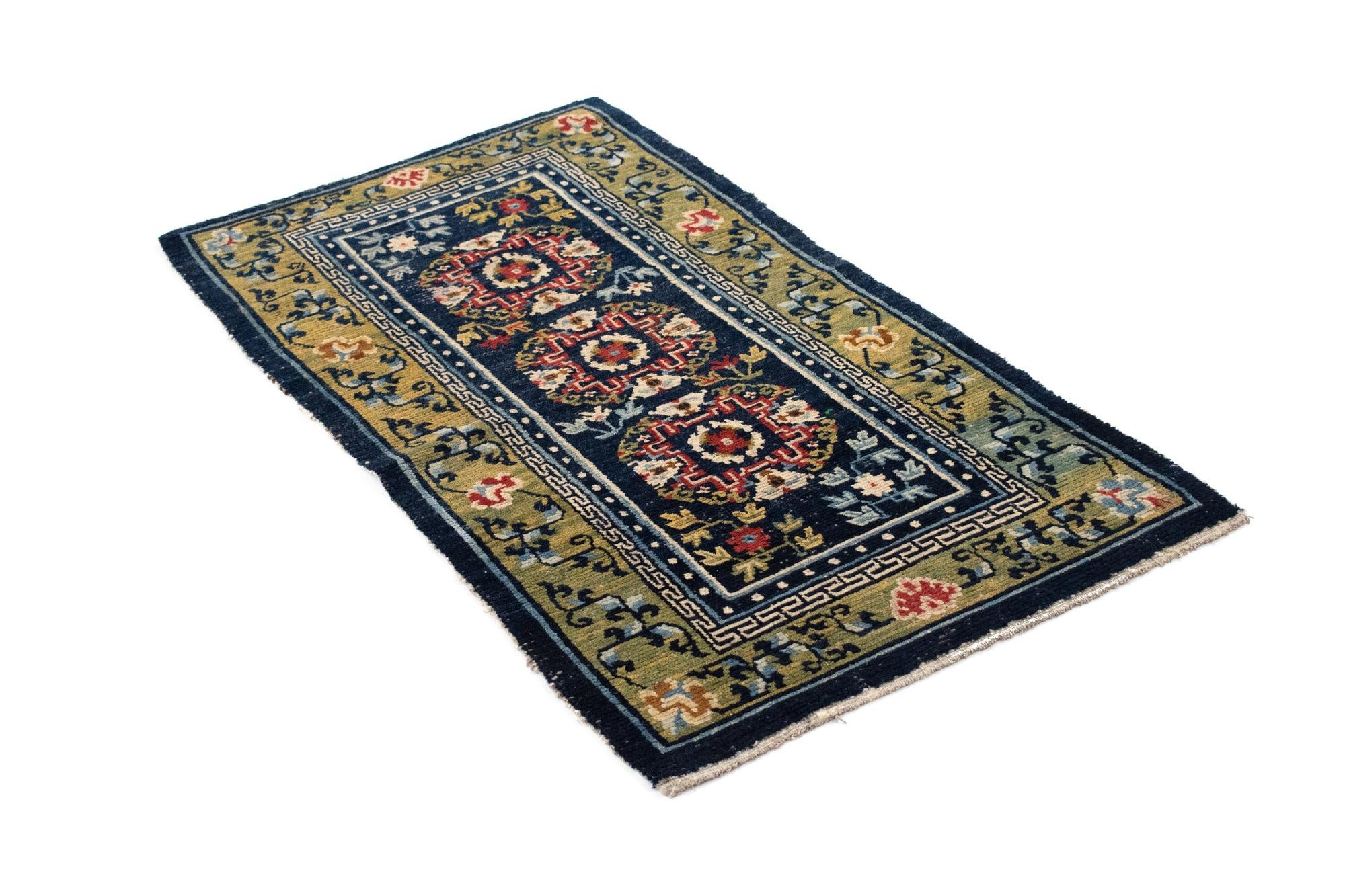 2' 4 x 4' 5 Hand Knotted Tibet Rug