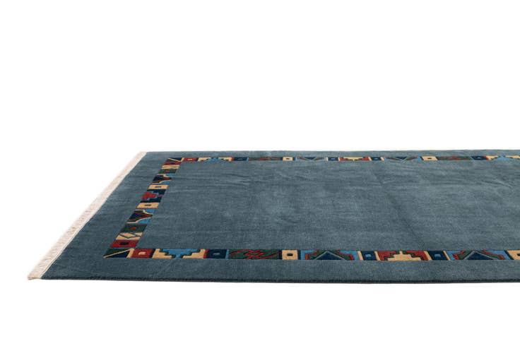 Detail image of 6' 7 x 9' 10 Hand Knotted Tibet Wool Rug