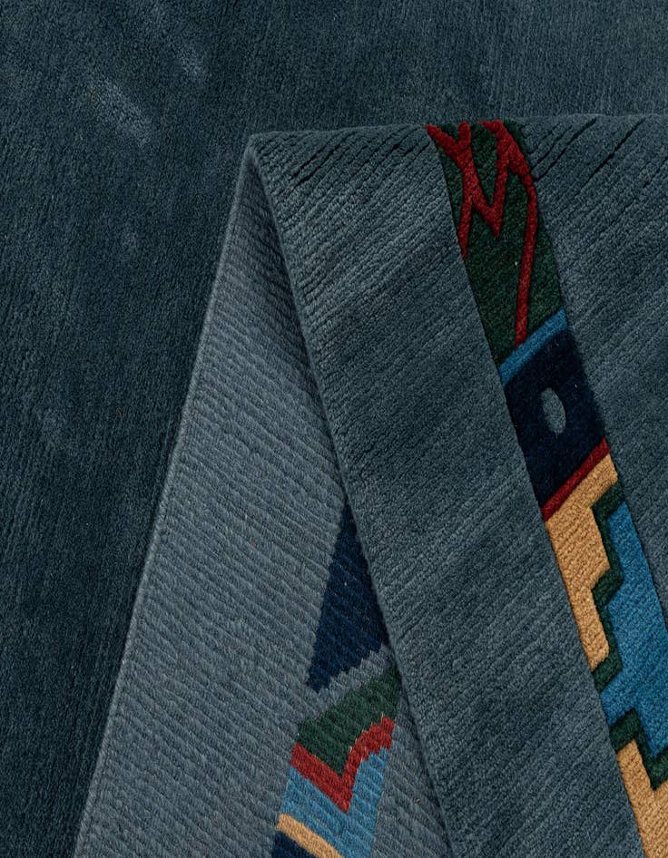 Detail image of 6' 7 x 9' 10  Hand Knotted Tibet Wool Rug