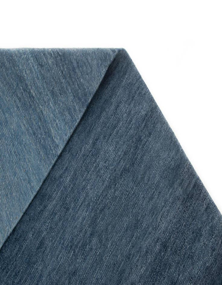 Detail image of 7' 8 x 9' 10 Tibeter Terra Focus Rug
