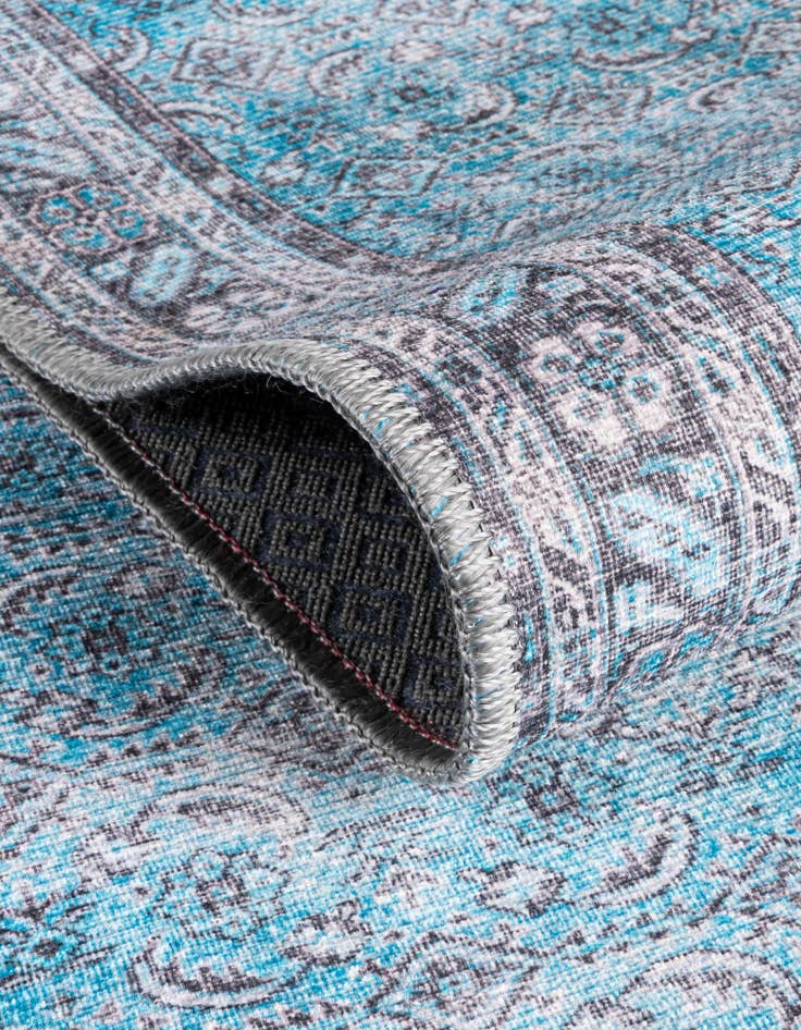 Detail image of 8' 4 x 12' Washable Timeless Rug