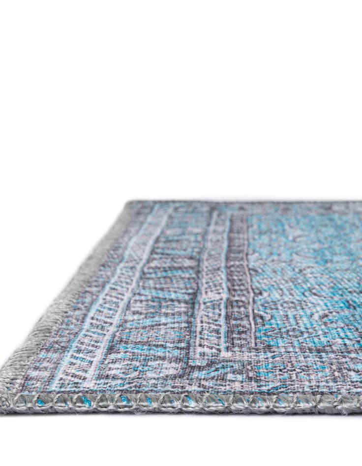 Detail image of 8' 4 x 12' Washable Timeless Rug