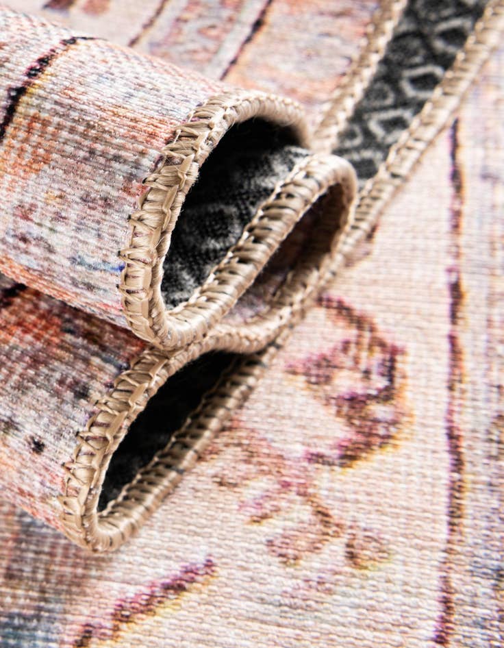 Detail image of 7' 6 x 10' 6 Timeless Rug