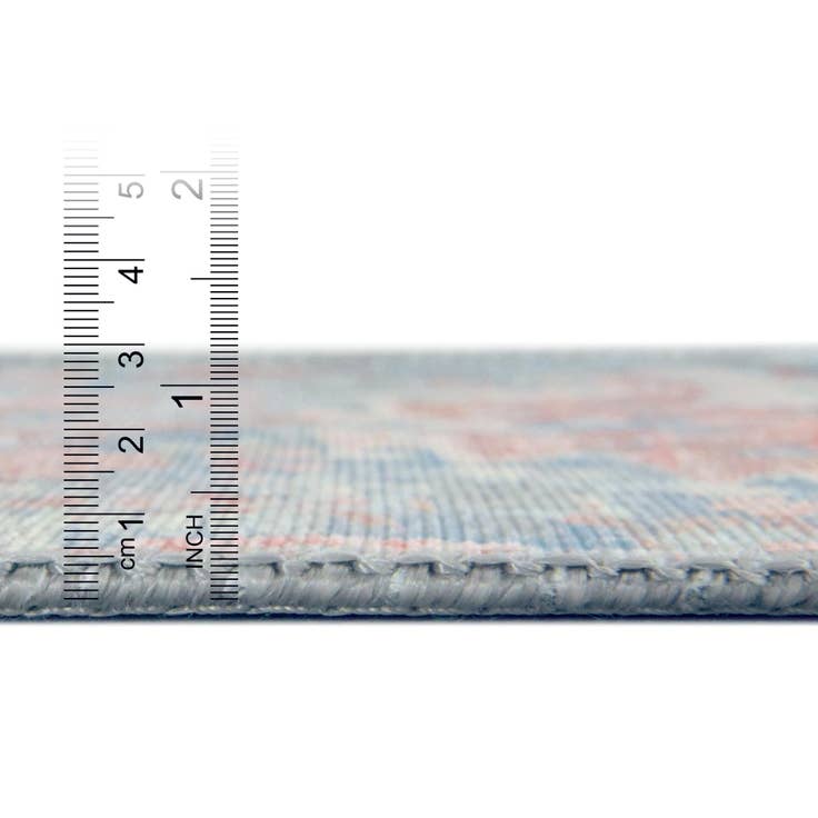 Detail image of 8' 4 x 12' Washable Timeless Rug