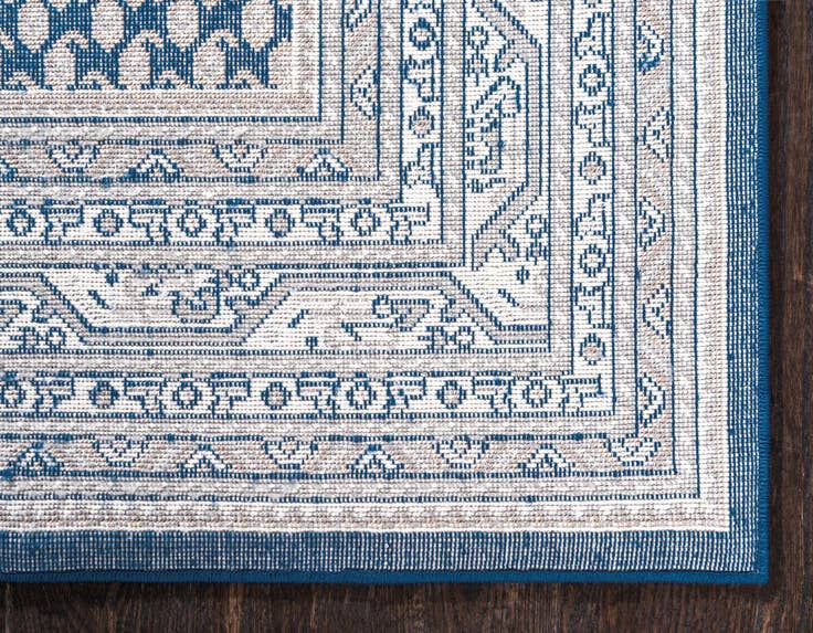 Detail image of 6' x 9' Tribeca Rug