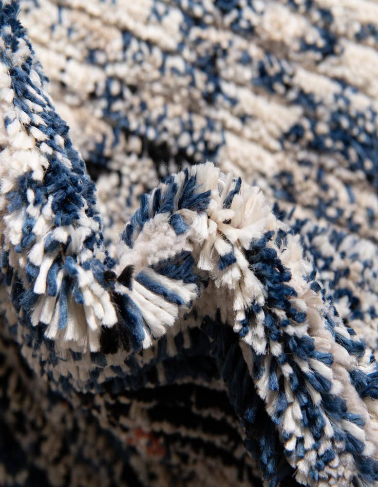 Detail image of 8' x 10' Tucson Rug