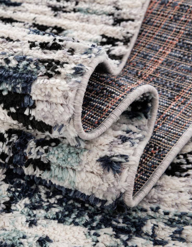 Detail image of 9' x 12' Tucson Rug