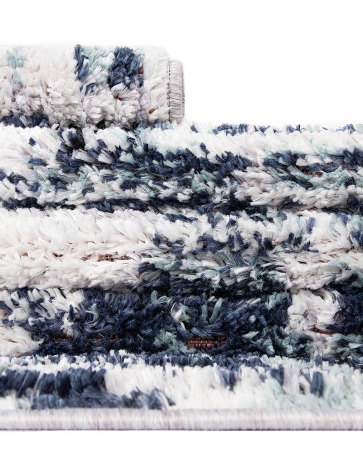 Detail image of 9' x 12' Tucson Rug