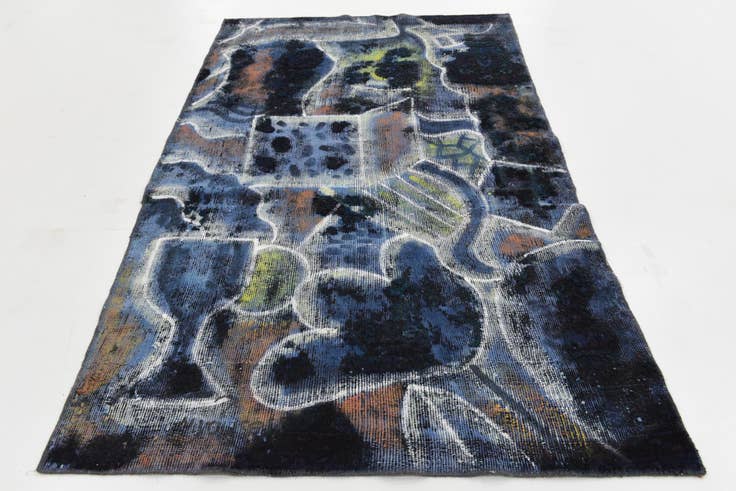 Detail image of 4' 3 x 6' 10 Hand Knotted Ultra Vintage Persian Wool Rug